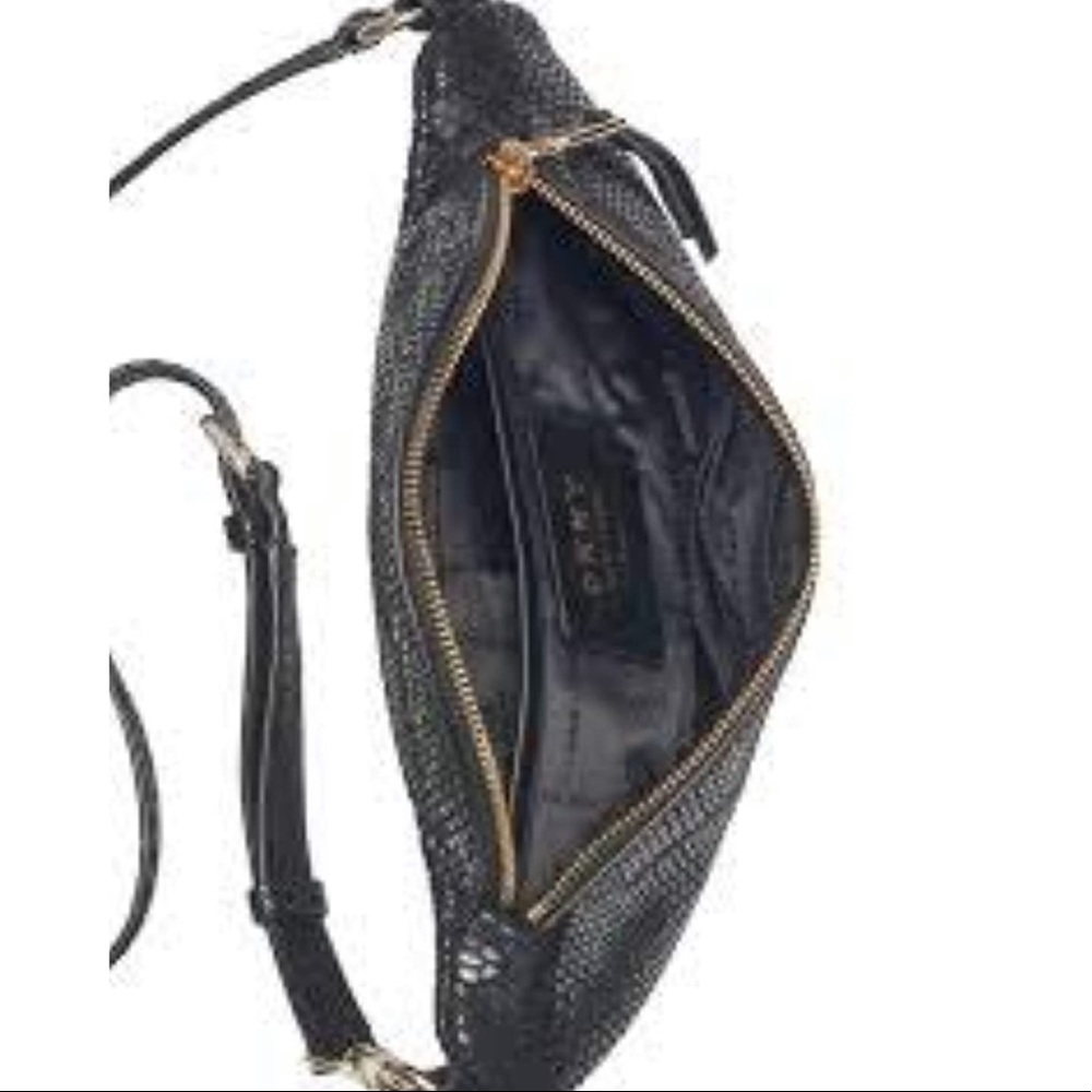 DKNY Sally Leather Belt Bag/Black Large NWT - Picture 5 of 5